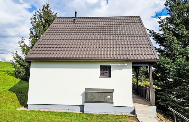 Casa de 3 quartos em Černý Důl com piscina e jardim - Foto 15
