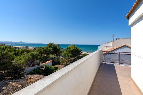 Foto 20 - Apartamento de 3 quartos em Dénia com piscina e vistas do mar