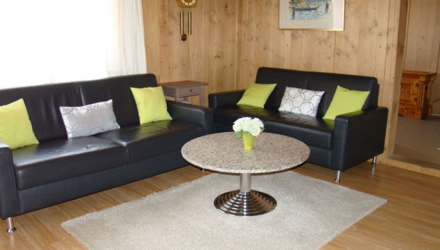 Apartment mit 4 Schlafzimmern in Tujetsch - Foto 3