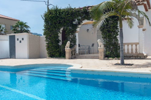 Photo 24 - Maison de 3 chambres à Mont-roig del Camp avec piscine privée et jardin