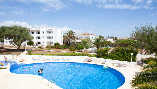 APARTAMENTOS EUROPA - Photo 4