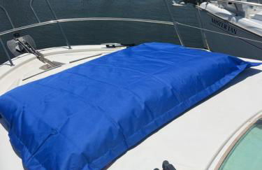 Sea Bloom II - Night in a Fancy Speedboat - Foto 1