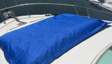 Sea Bloom II - Night in a Fancy Speedboat - Foto 1