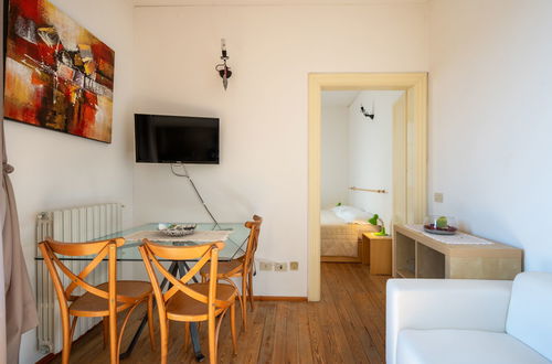 Foto 6 - Apartamento de 1 quarto em Ghiffa com jardim e vista para a montanha