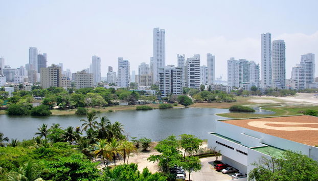 Apartamentos Cartagena, vista al mar laguito - Foto 2