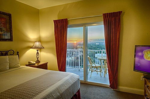 Photo 3 - Disney Penthouse Amazing Lake Bryan View 2 Bedroom Condo by Redawning