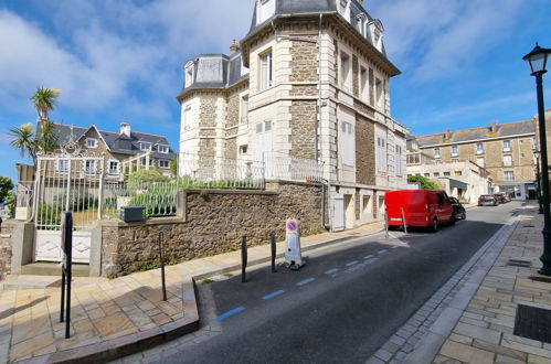 Foto 5 - Apartment mit 1 Schlafzimmer in Dinard mit blick aufs meer