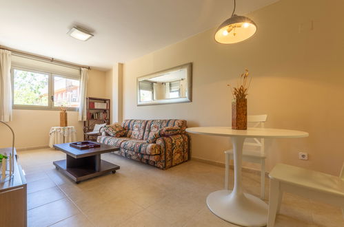 Foto 6 - Apartamento de 2 habitaciones en Cambrils con piscina y terraza