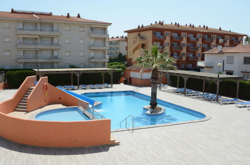 Foto 1 - Apartamento de 1 quarto em Torroella de Montgrí com piscina e vistas do mar