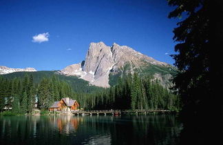 Foto 1 - Emerald Lake Lodge