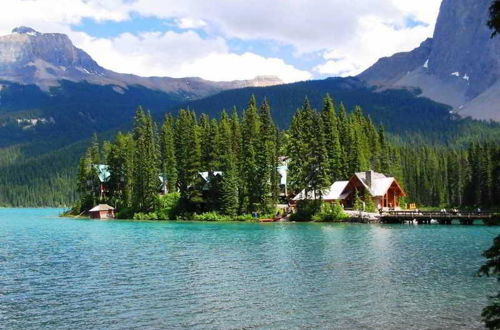 Foto 3 - Emerald Lake Lodge