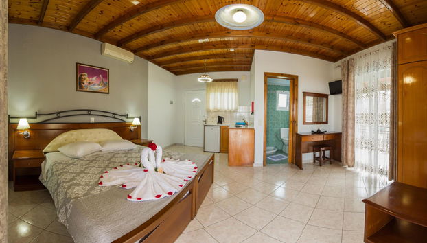 Makis Studios & Apartments - Foto 3