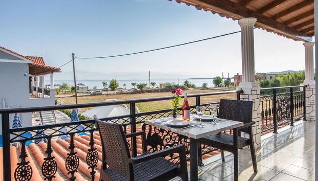 Makis Studios & Apartments - Foto 2