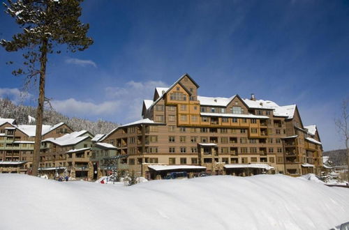 Photo 4 - Zephyr Mountain Lodge