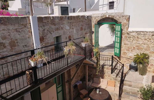 Xenones Lindos - Photo 9