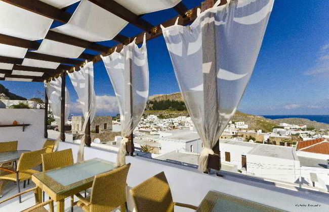 Xenones Lindos - Photo 18