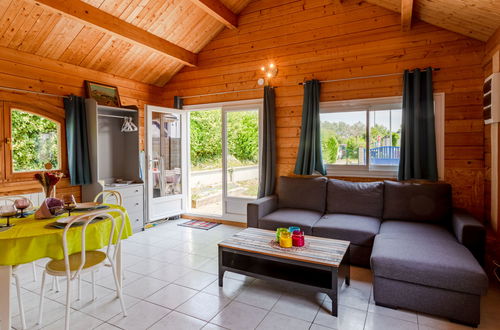 Photo 2 - House in Saint-Georges-de-la-Rivière with terrace and sea view