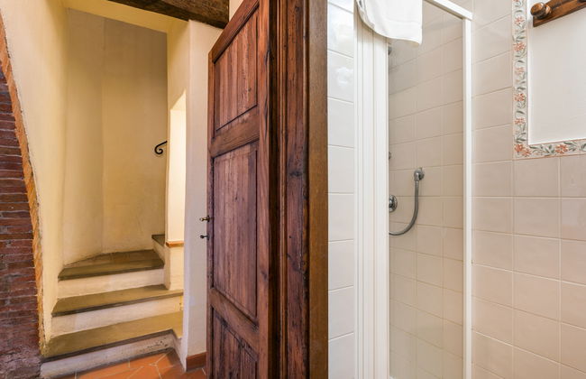 3 bedroom Apartment in Castelnuovo di Val di Cecina with swimming pool and garden - Photo 31