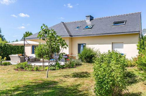 Foto 21 - Haus mit 3 Schlafzimmern in Lanhouarneau mit terrasse und blick aufs meer