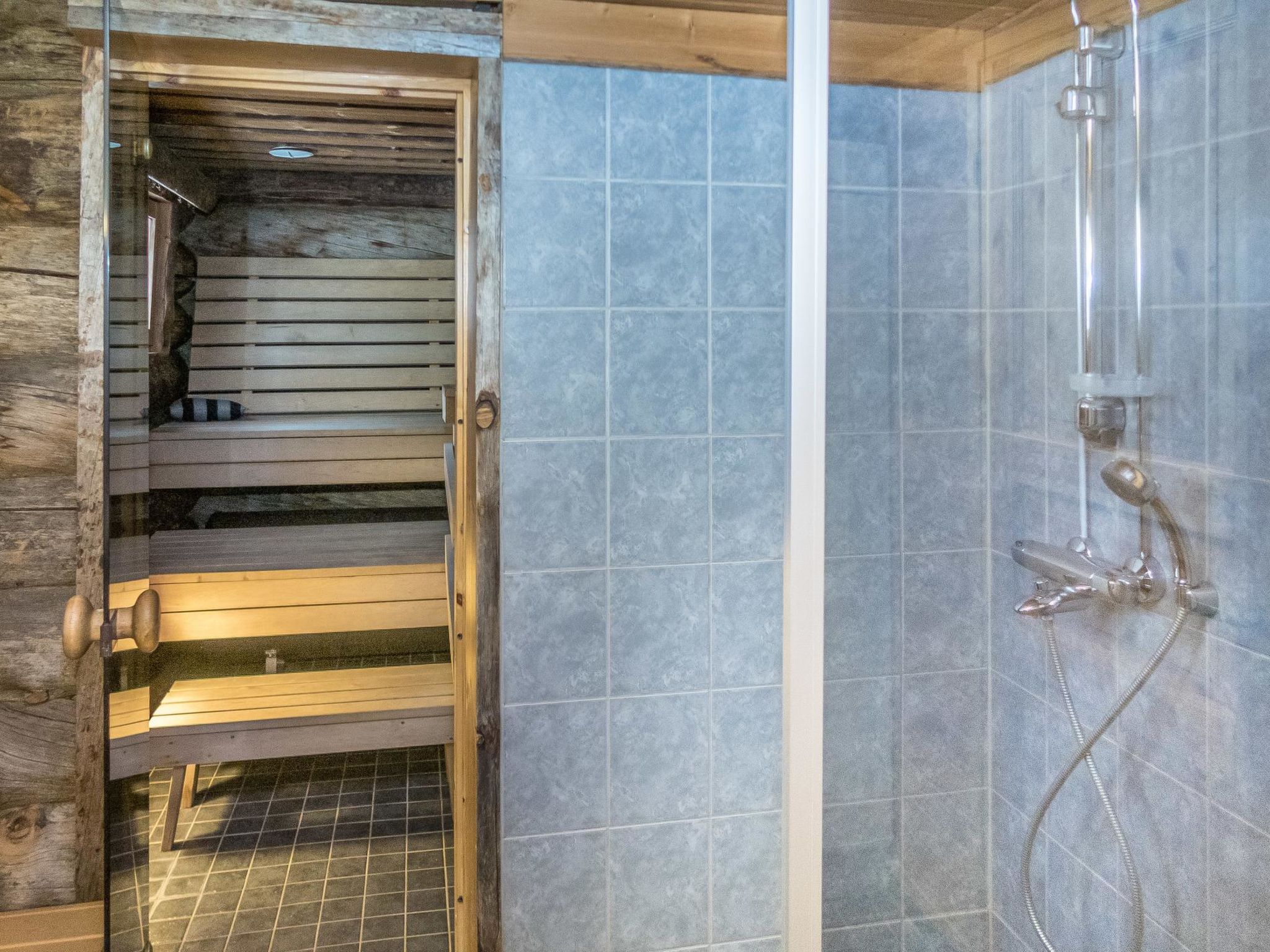 Foto 17 - Casa de 2 habitaciones en Kuusamo con sauna y vistas a la montaña