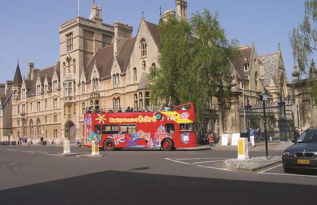 City Sightseeing Oxford Hop-On Hop-Off Tour - Foto 2