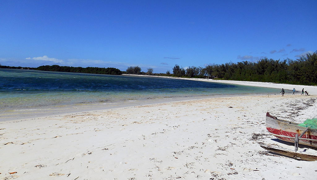 Esmerald Sea - Photo 1