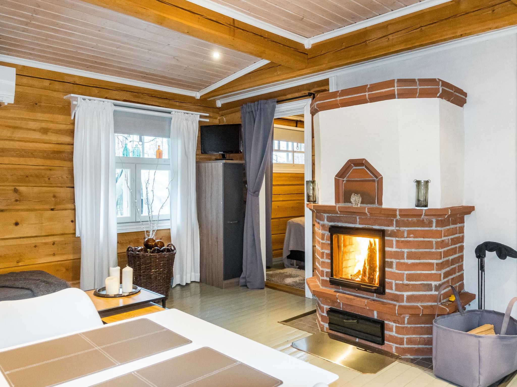 Foto 5 - Haus mit 1 Schlafzimmer in Rovaniemi mit blick auf die berge