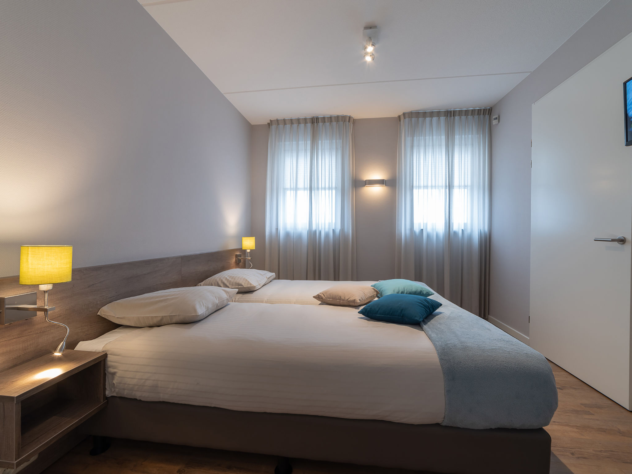 Foto 12 - Casa con 4 camere da letto a Colijnsplaat con terrazza e sauna