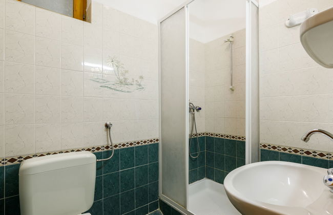 Casa de 4 quartos em Siófok com jardim e terraço - Foto 13