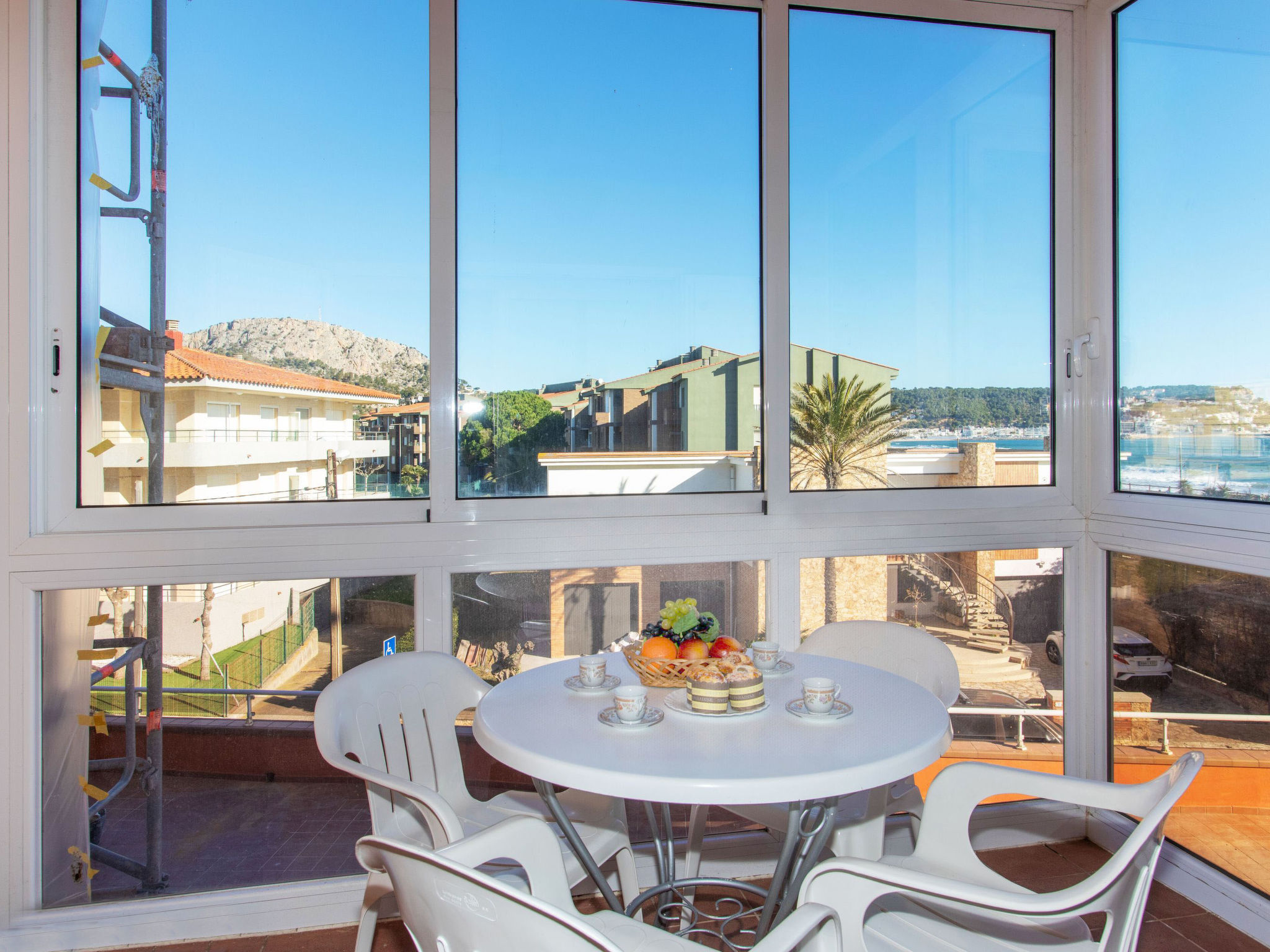 Foto 7 - Appartamento con 2 camere da letto a Torroella de Montgrí con vista mare