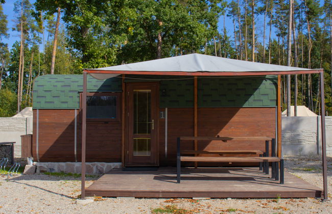 Casa de 1 quarto em Hradec Kralove com jardim - Foto 1