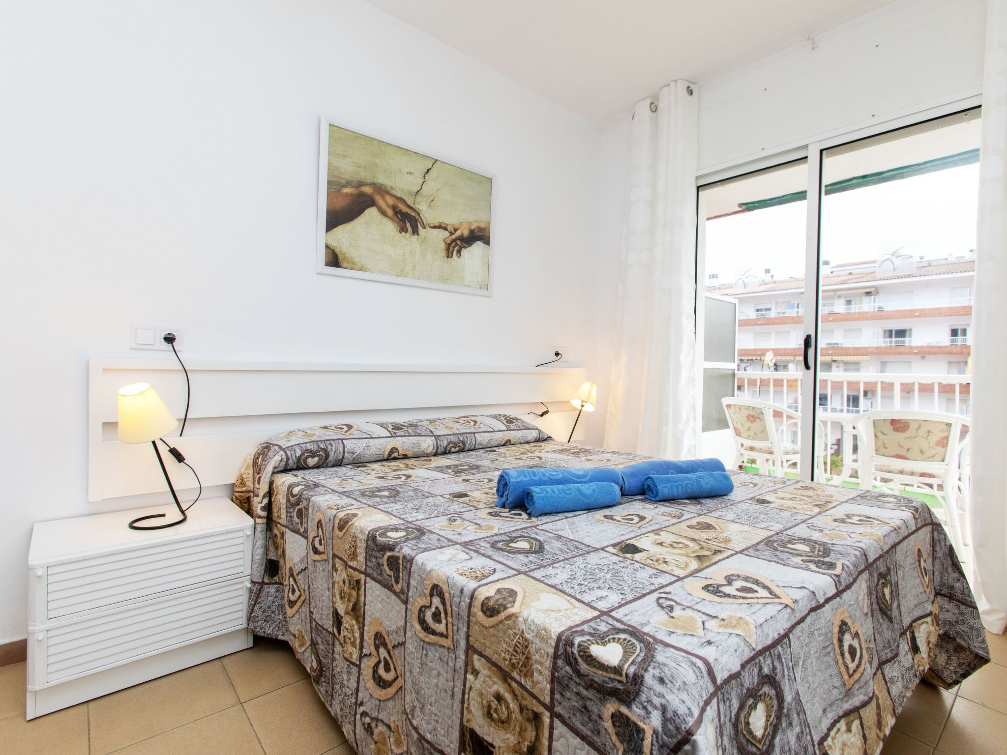 Foto 4 - Apartamento de 2 quartos em Blanes com piscina e jardim