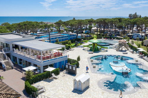 Photo 1 - Maison de 2 chambres à Cavallino-Treporti avec piscine et vues à la mer