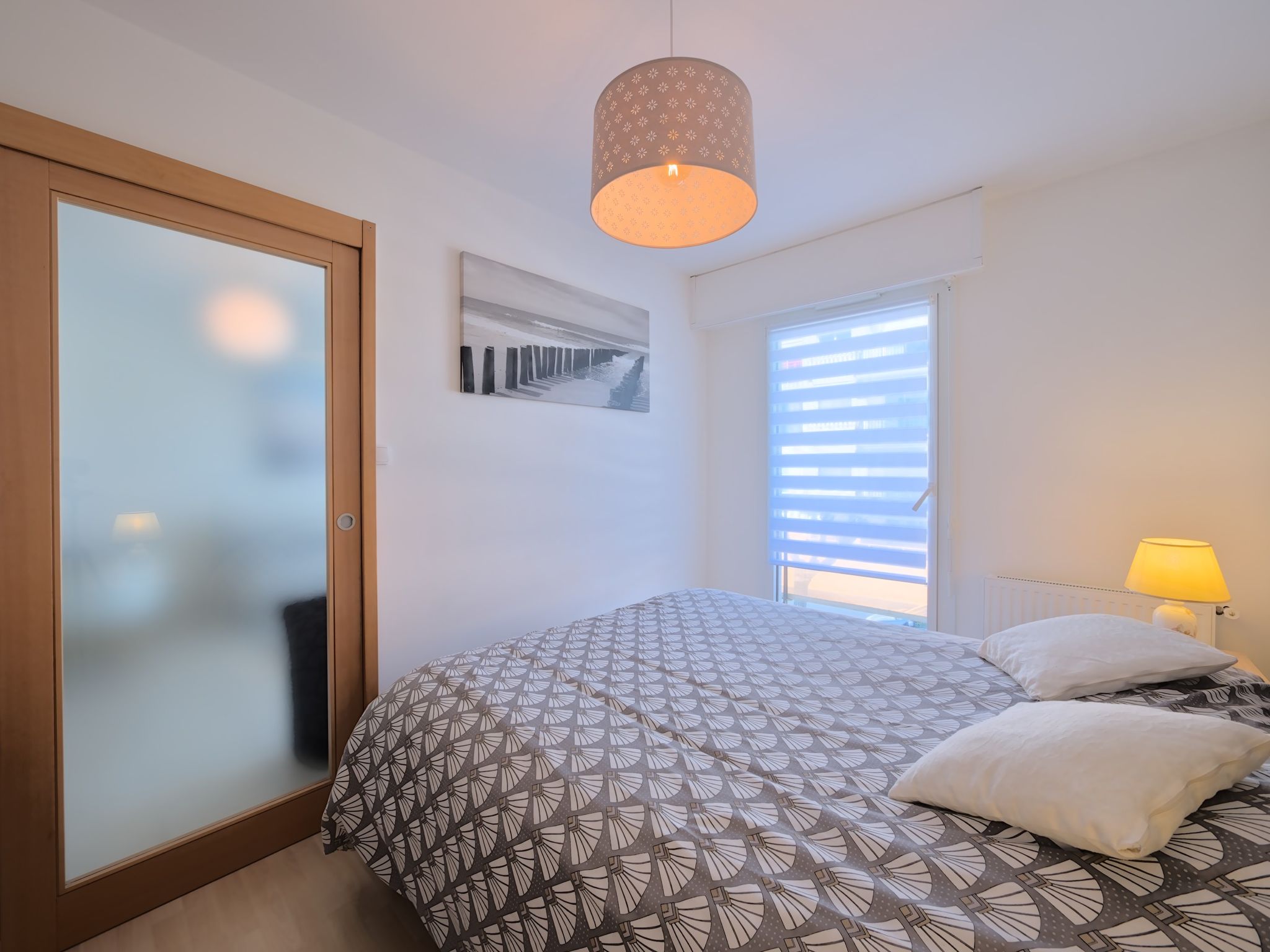 Foto 5 - Apartment mit 1 Schlafzimmer in Les Sables-d'Olonne mit blick aufs meer