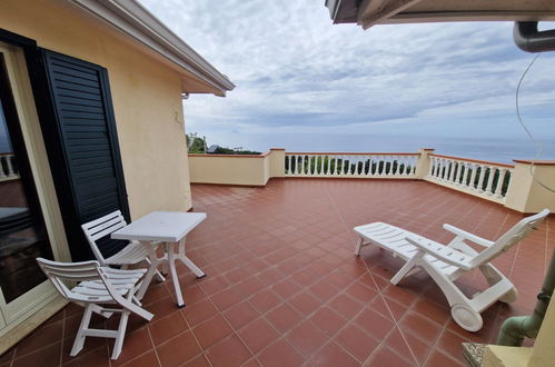 Photo 3 - Apartment in Ricadi with garden and sea view