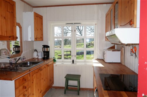 Photo 2 - Maison de 4 chambres à Austevoll avec jardin et terrasse