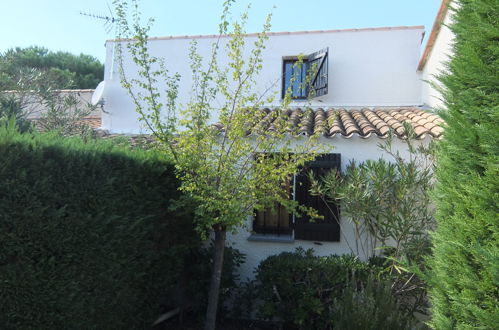 Photo 17 - Maison de 1 chambre à Saint-Cyprien avec terrasse et vues à la mer