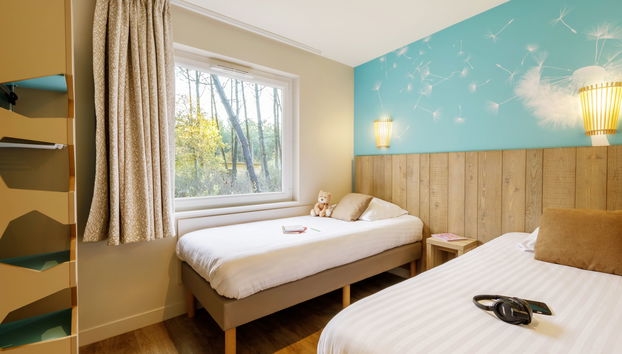 Casa de 2 habitaciones en Les Trois-Moutiers con piscina y terraza - Foto 2