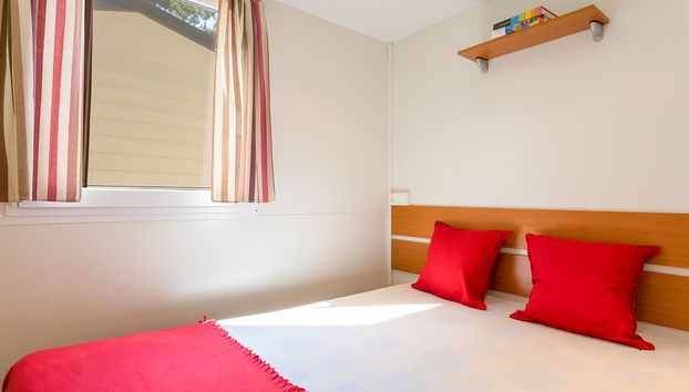 Casa de 3 quartos em Aglientu com piscina e jardim - Foto 4