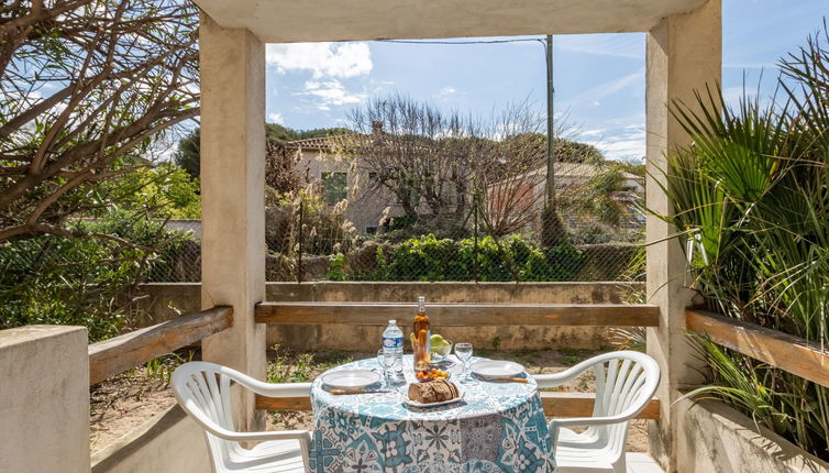 Foto 1 - Apartamento de 1 habitación en Saint-Cyr-sur-Mer con terraza y vistas al mar