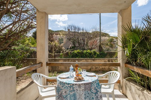 Photo 1 - Appartement de 1 chambre à Saint-Cyr-sur-Mer avec jardin et terrasse