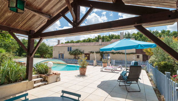 Casa de 5 quartos em Mauzé-sur-le-Mignon com piscina privada e jardim - Foto 4