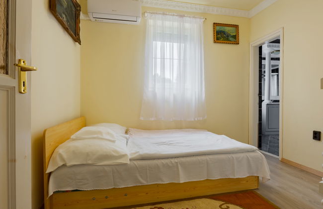 Casa de 6 quartos em Balatonföldvár com jardim e terraço - Foto 16