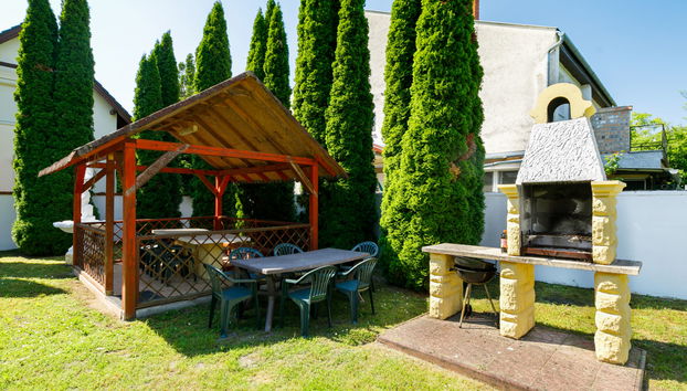 Casa con 6 camere da letto a Balatonföldvár con giardino e terrazza - Foto 2