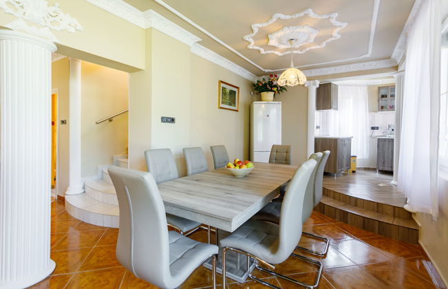 Casa de 6 quartos em Balatonföldvár com jardim e terraço - Foto 5
