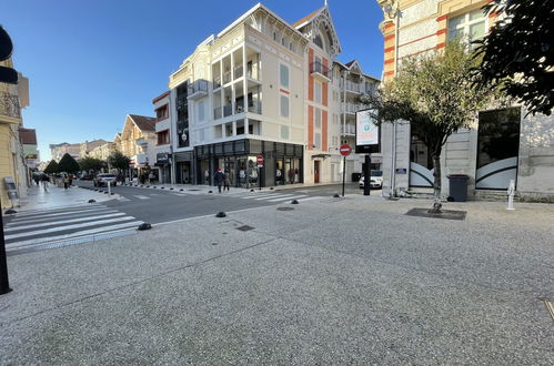 Foto 3 - Apartamento de 2 quartos em Arcachon com terraço e vistas do mar