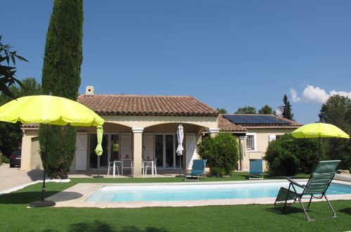 Photo 1 - Maison de 3 chambres à Le Val avec piscine privée et jardin