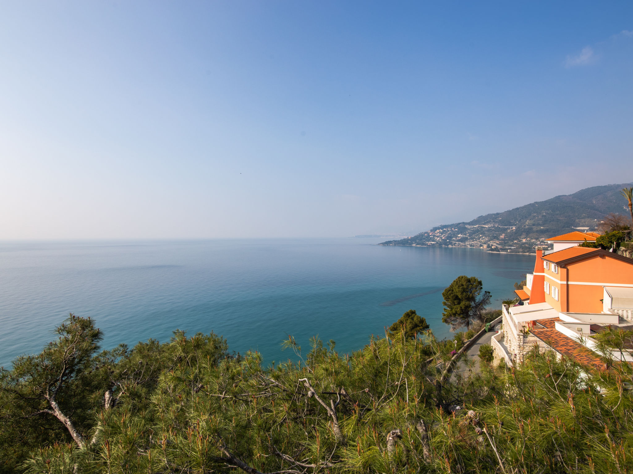 Foto 20 - Apartamento en Ventimiglia con vistas al mar