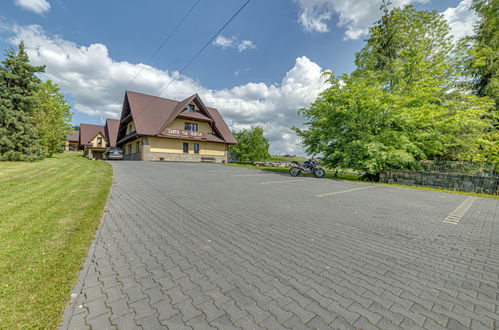 Foto 28 - Apartamento de 1 quarto em Bukowina Tatrzańska com jardim e vista para a montanha