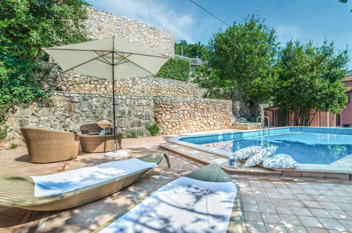 Photo 16 - Maison de 4 chambres à Mošćenička Draga avec piscine privée et jardin